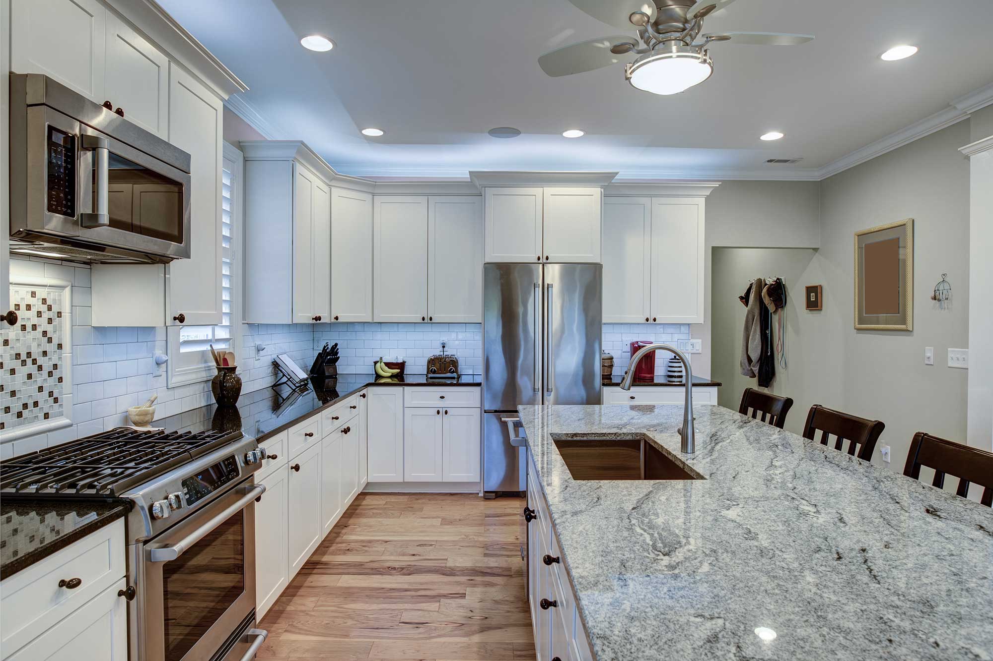 kitchen floor granite design
